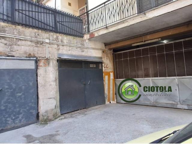 Box in vendita a Napoli