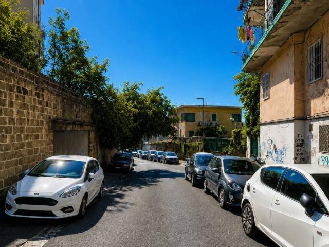 Box in vendita a Municipalità 5, Campania
