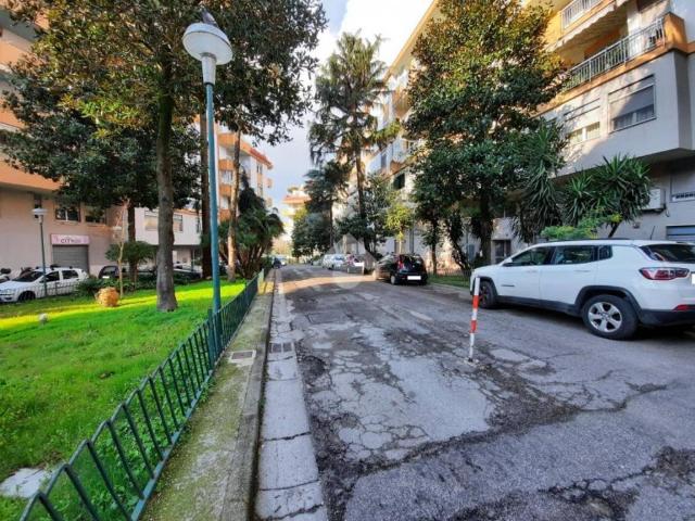 Box in vendita a Municipalità 3, Napola