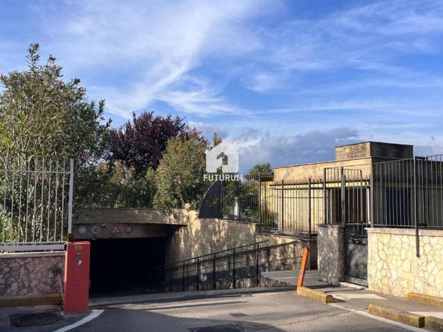 Box in vendita a Municipalità 5, Napola