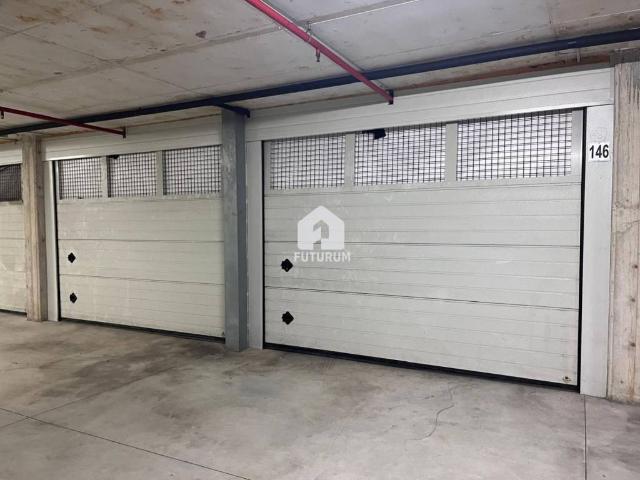 Box in vendita a Municipalità 5, Campania