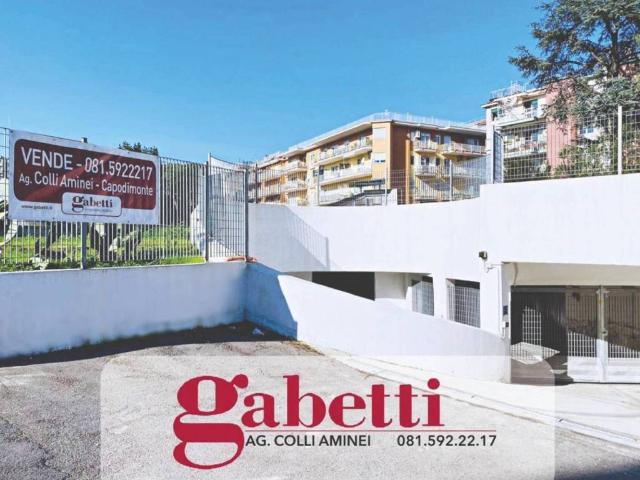 Box in vendita a Municipalità 3, Campania