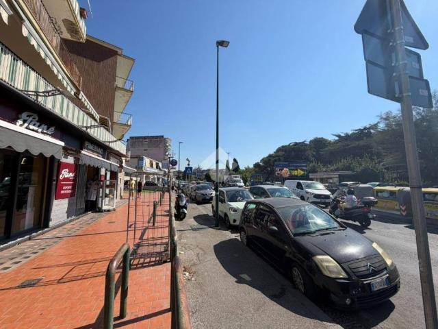 Box in vendita a Municipalità 10, Campania