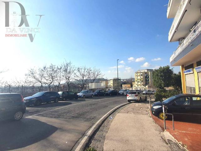 Box in vendita a Municipalità 10, Campania