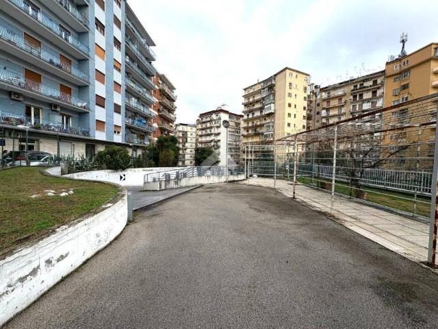 Box in vendita a Municipalità 5, Napola