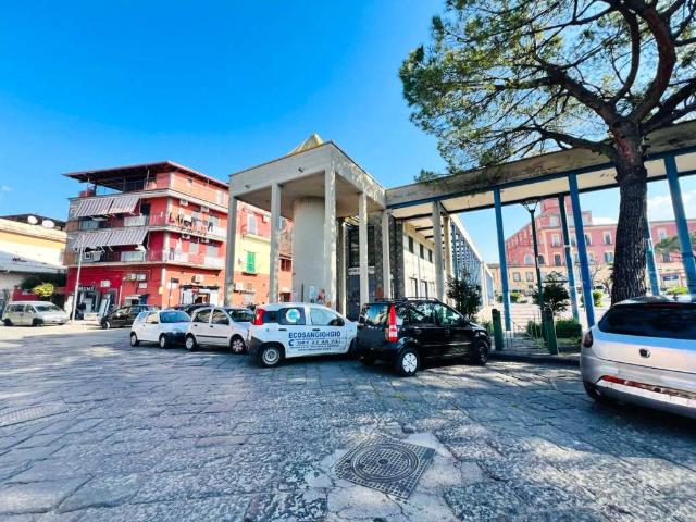 Box in vendita a Municipalità 6, Campania
