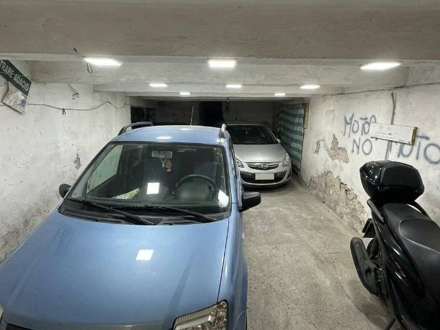 Box in vendita a Municipalità 5, Campania
