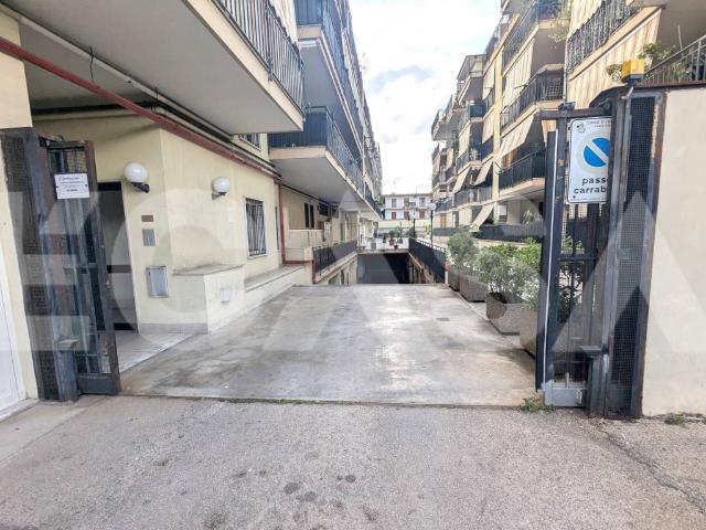Box in vendita a Casavatore, Campania