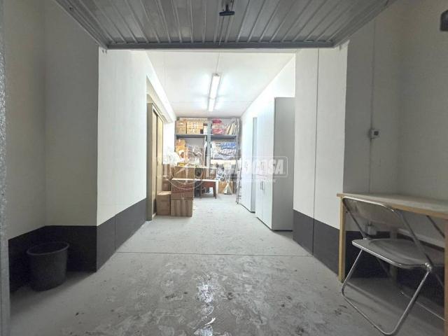 Box in affitto a Municipalità 1, Napola