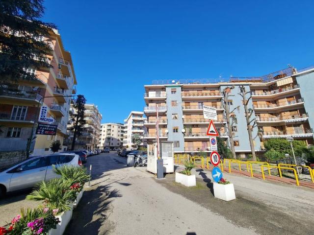 Box in vendita a Municipalità 3, Campania