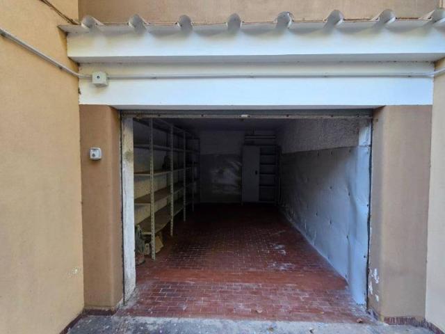 Box in vendita a Municipalità 1, Campania