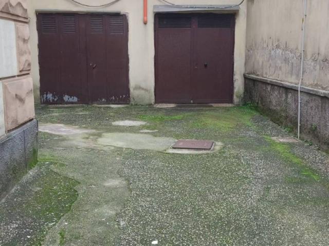 Box in vendita a Napoli