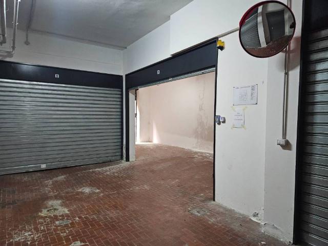 Box in vendita a Municipalità 5, Campania