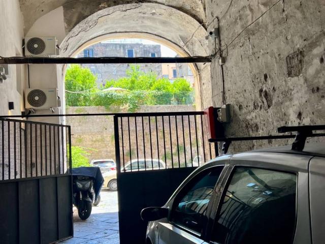Box in vendita a Municipalità 2, Campania