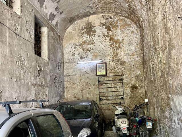 Box in vendita a Municipalità 2, Campania