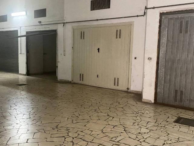 Box in vendita a Municipalità 10, Napola