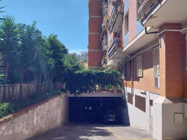 Box in vendita a Paratina, Campania