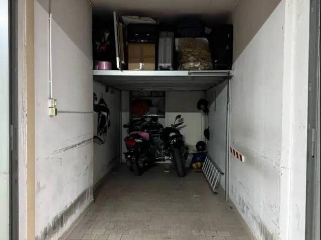 Box in vendita a Municipalità 4, Napola