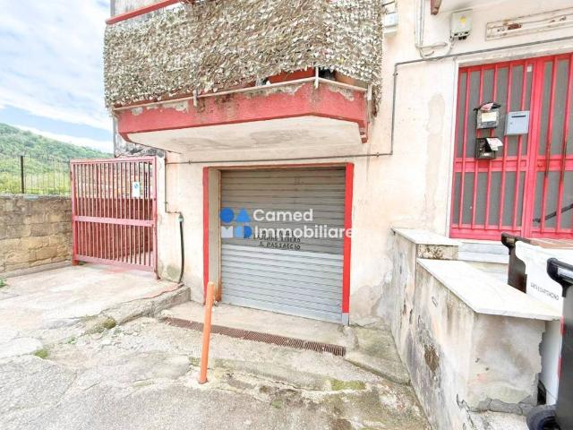 Box in vendita a Camaldoli, Pianura