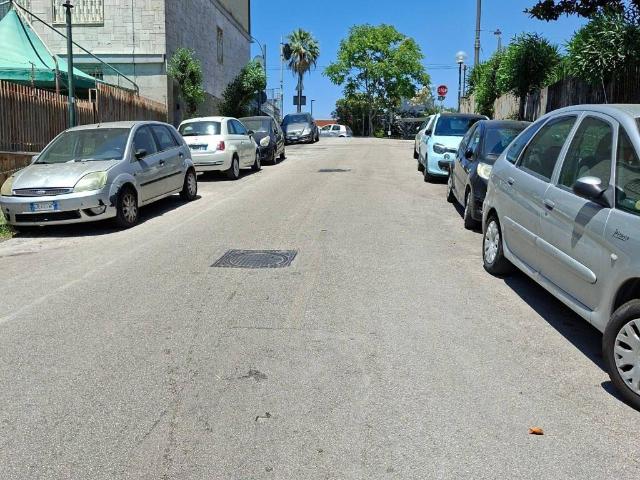 Box in vendita a Municipalità 3, Campania