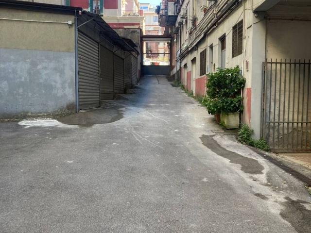 Box in vendita a Municipalità 5, Campania