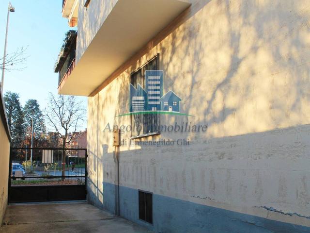 Box in vendita a Piemonte, Torino