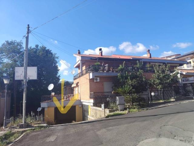 Box in vendita a Norma, Lazio