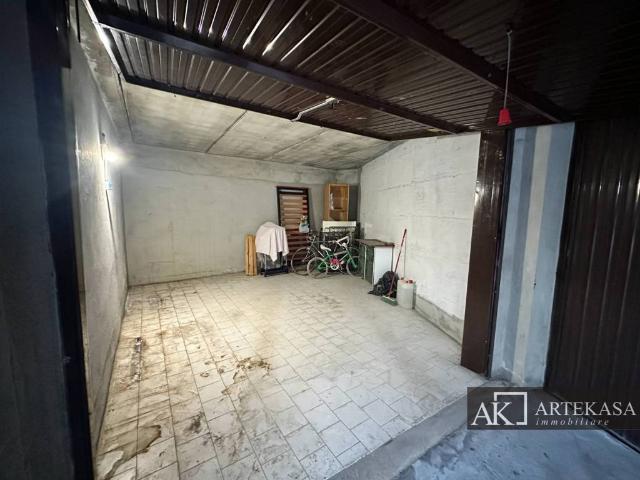 Box in vendita a Sant'Antonio, Piemonte