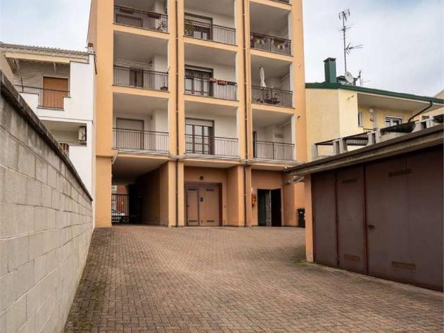 Box in vendita a Porta Mortara, Piemonte