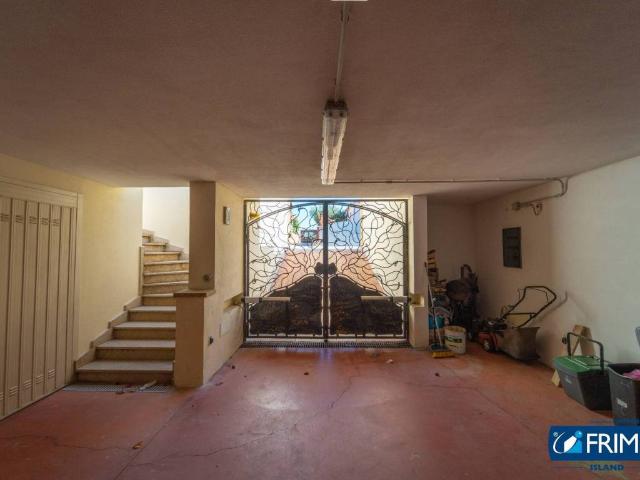 Box in vendita a San Pantaleo, Sardigna/Sardegna