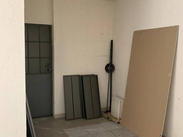 Box in vendita a Cascina del Pè, Faloppio