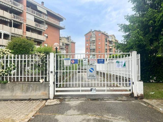 Box in vendita a Piemonte, Torino