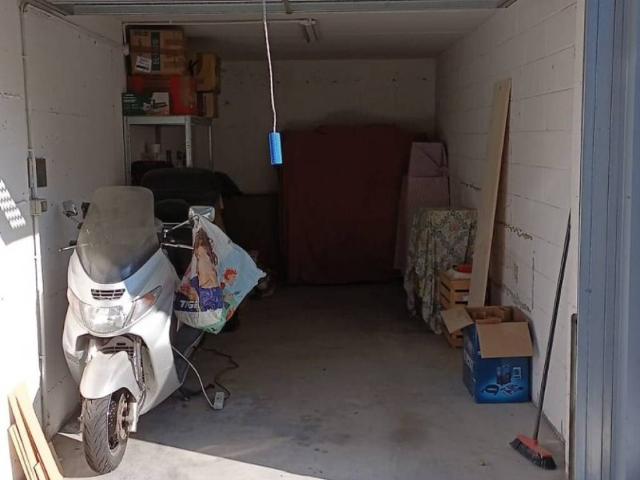 Box in vendita a Ornago, Monza e della Brianza