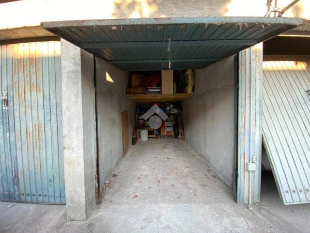 Box in vendita a Unione dei Comuni Bassa Bresciana Occidentale, Orzinuovi