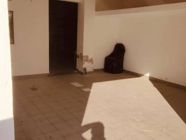 Box in vendita a Ospedaletti, Liguria