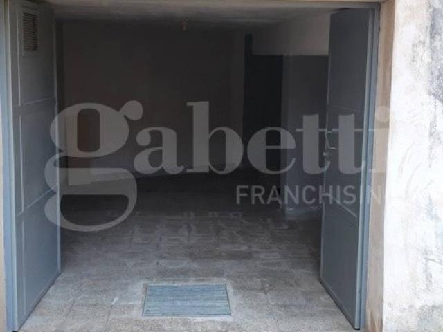 Box in vendita a Puglia, Brindisi