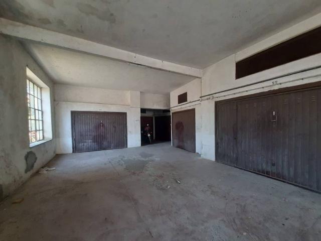 Box in vendita a Ovada, Alessandria