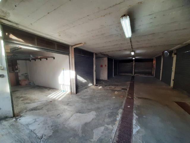 Box in vendita a Piemonte, Alessandria