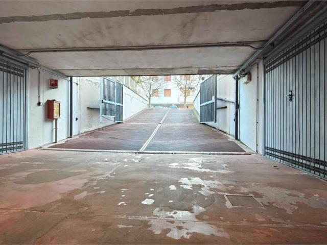 Box in vendita a Unione dei comuni Savena-Idice, Ozzano Dell'emilia