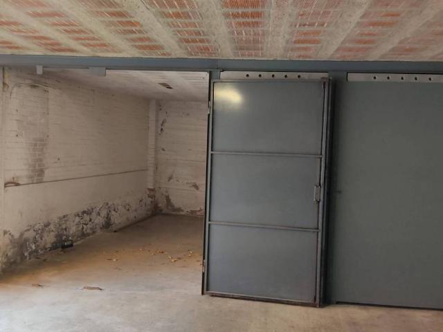 Box in vendita a Unione dei comuni Savena-Idice, Ozzano Dell'emilia