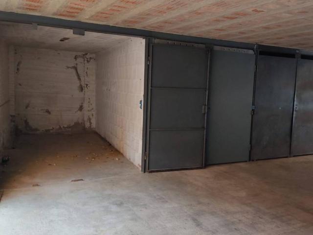 Box in vendita a Unione dei comuni Savena-Idice, Ozzano Dell'emilia