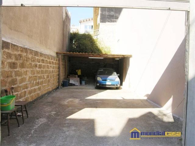 Box in vendita a Pachino, Sicilia