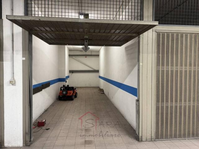Box in vendita a Padova, Veneto