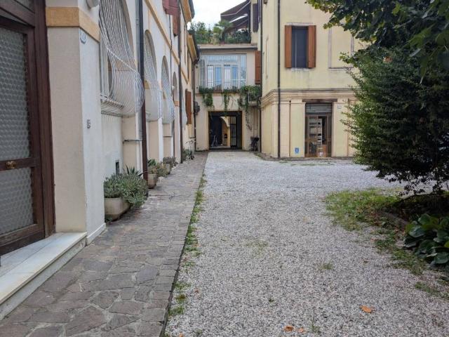Box in vendita a Sant'Osvaldo, Padova