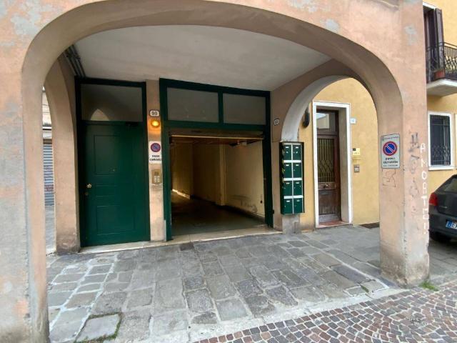 Box in vendita a Forcellini, Padova