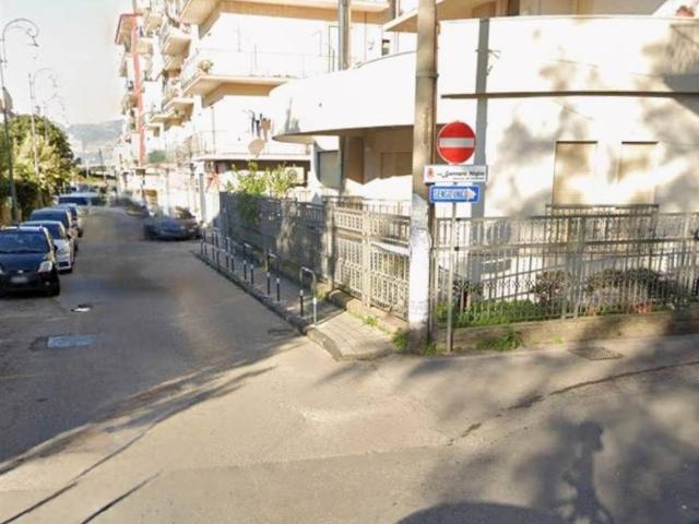 Box in vendita a Pagani, Campania