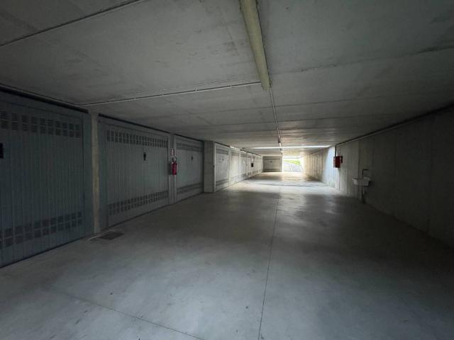 Box in vendita a Paladina, Lombardia