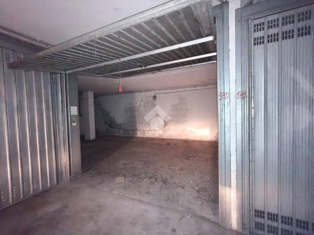 Box in vendita a Sacro Cuore, Palazzolo Sull'oglio