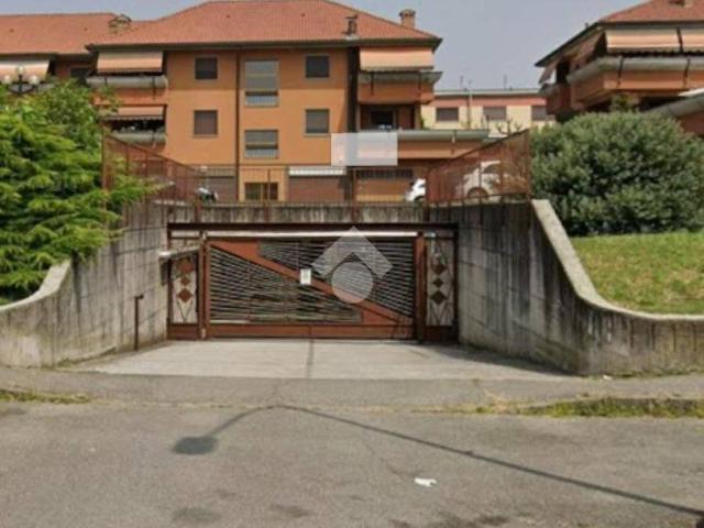 Box in vendita a Pantigliate, Lombardia