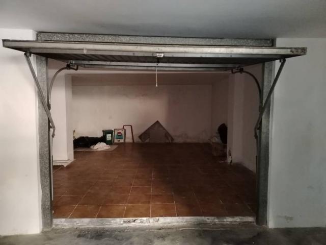 Box in vendita a Parabita, Lecce